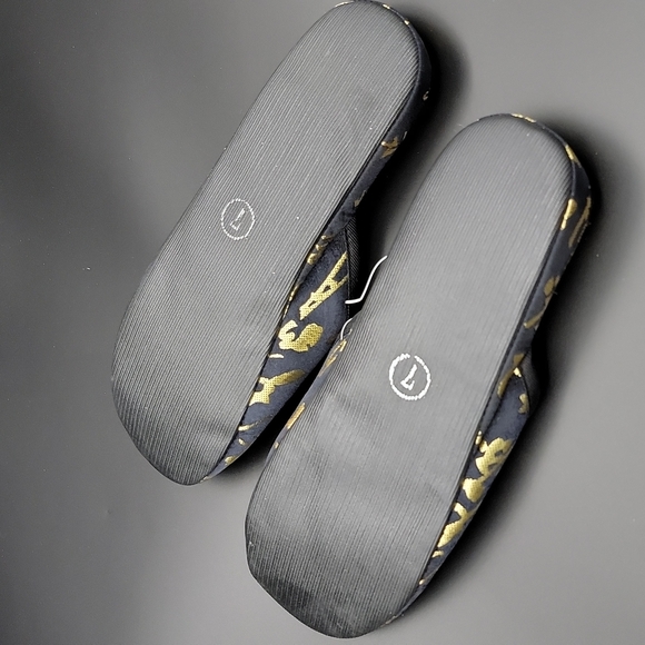 SLIPPERS - Picture 4 of 4